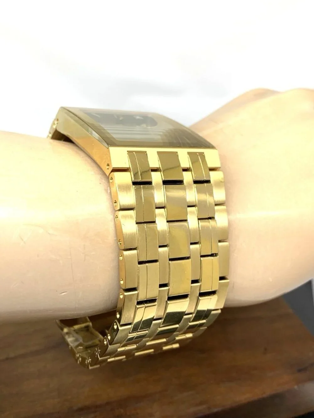 Bulova Men's Watch 97D132 Quadra Quartz Diamond Black Dial Gold Stainless Steel